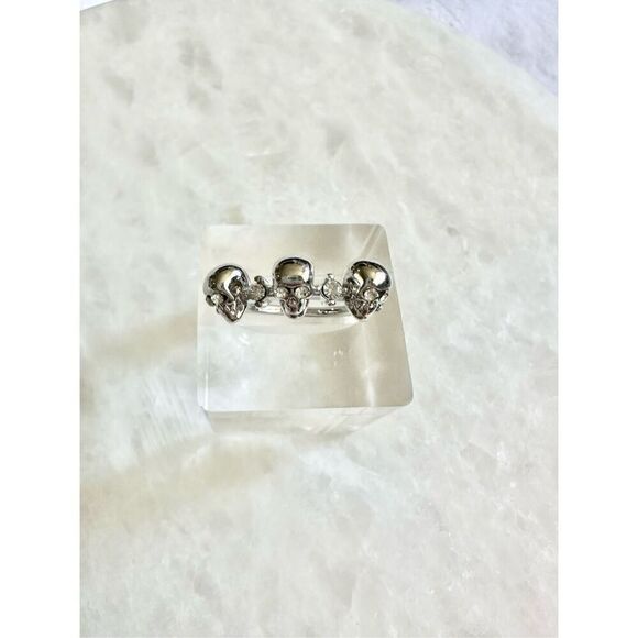 No Brand Jewelry - Halloween skull trio ring with cubic zirconia